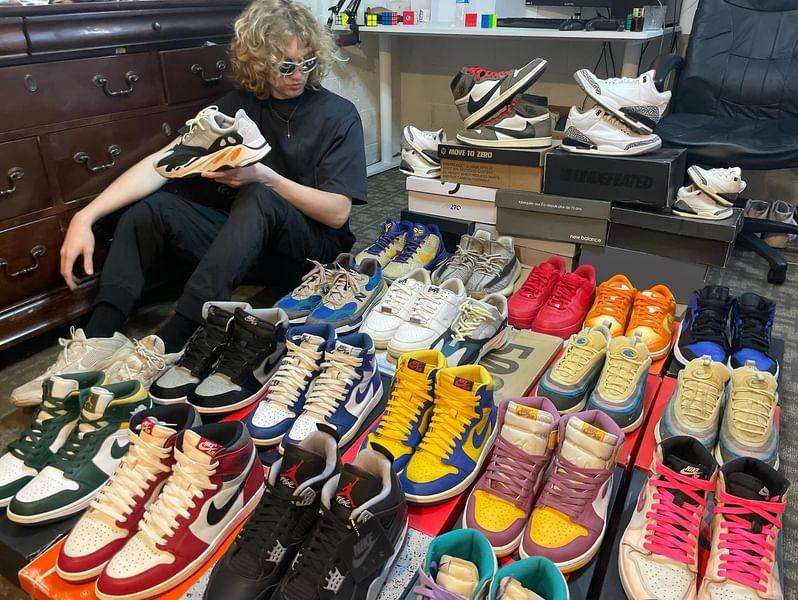 Local Online Sneaker Reseller Devin Hankins The Aquila